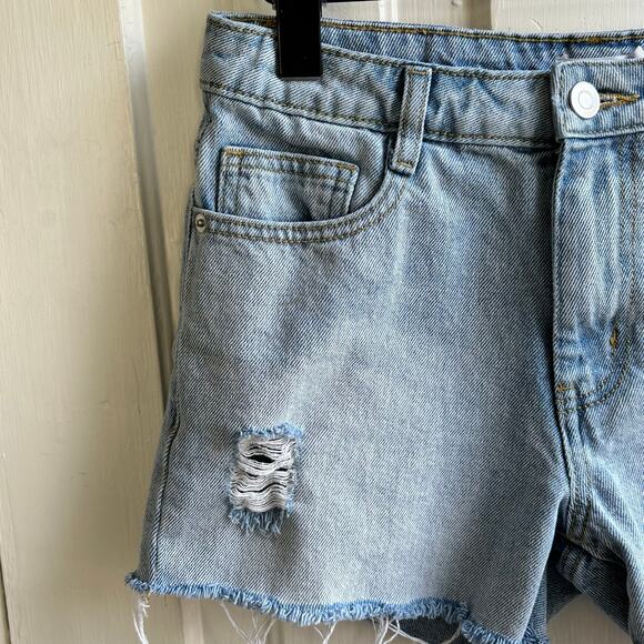 Avec Les Filles Destructed Sun Washed Blue Denim Shorts - Picture 3 of 8